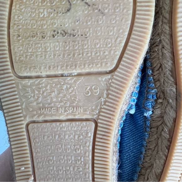 Viscata Women’s Denim Embroidered Espadrilles - Picture 10 of 10